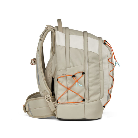 SATCH Schulrucksack: Satch Pack - SNEAKER STYLE Crossed Sand - 2025