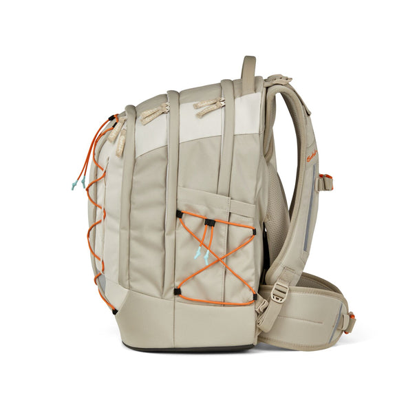 SATCH Schulrucksack: Satch Pack - SNEAKER STYLE Crossed Sand - 2025